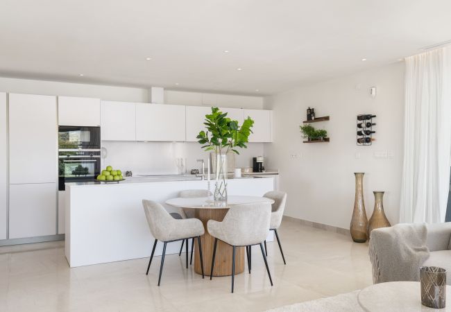 Apartamento en Marbella - Apartamento con 4 dormitorios y piscina privada Apartamento en Marbella - Apartamento con 4 dormitorios y piscina privada