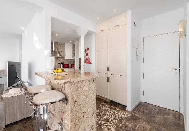 Apartamento en Marbella - Lujoso apartamento de 2 dormitorios en Primera Linea de Playa Apartamento en Marbella - Lujoso apartamento de 2 dormitorios en Primera Linea de Playa