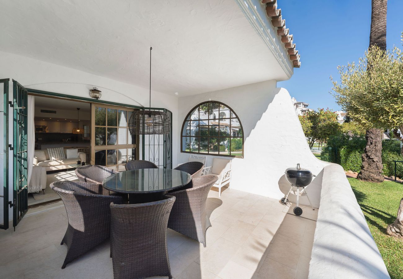 Apartamento en Marbella - Apartamento totalmente reformado de 3 dormitorios en planta jardín  Apartamento en Marbella - Apartamento totalmente reformado de 3 dormitorios en planta jardín