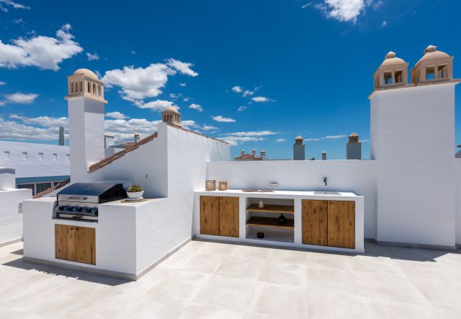 Apartamento en Benahavís - Atico en Paraiso Pueblo con Jacuzzi Privado Apartamento en Benahavís - Atico en Paraiso Pueblo con Jacuzzi Privado