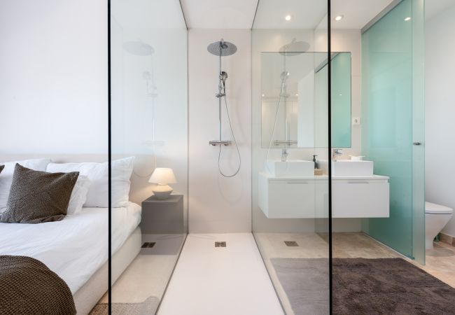 Apartamento en Benahavís - Atico en Paraiso Pueblo con Jacuzzi Privado Apartamento en Benahavís - Atico en Paraiso Pueblo con Jacuzzi Privado
