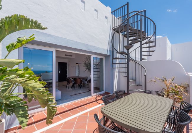 Apartamento en Benahavís - Atico en Paraiso Pueblo con Jacuzzi Privado Apartamento en Benahavís - Atico en Paraiso Pueblo con Jacuzzi Privado