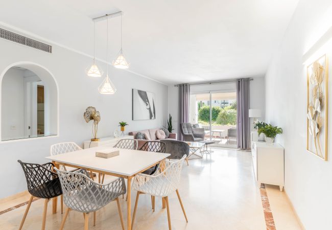 Apartamento en Estepona - Fantastico apartamento de 2 dormitorios en Costalita.