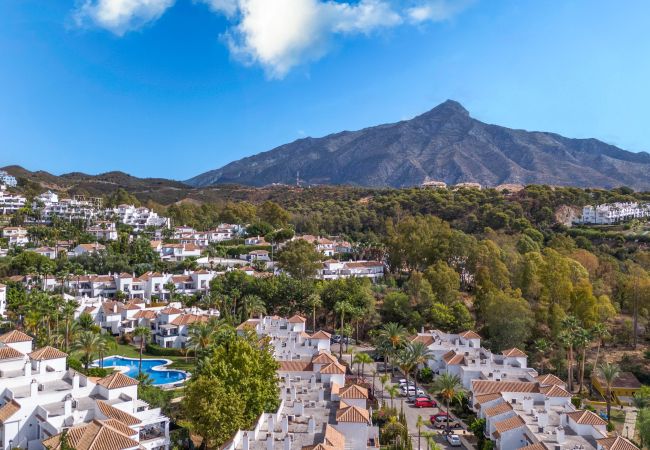 Apartamento en Nueva andalucia - Luminoso apartamento con 2 dormitorios  recientemente reformado Apartamento en Nueva andalucia - Luminoso apartamento con 2 dormitorios  recientemente reformado