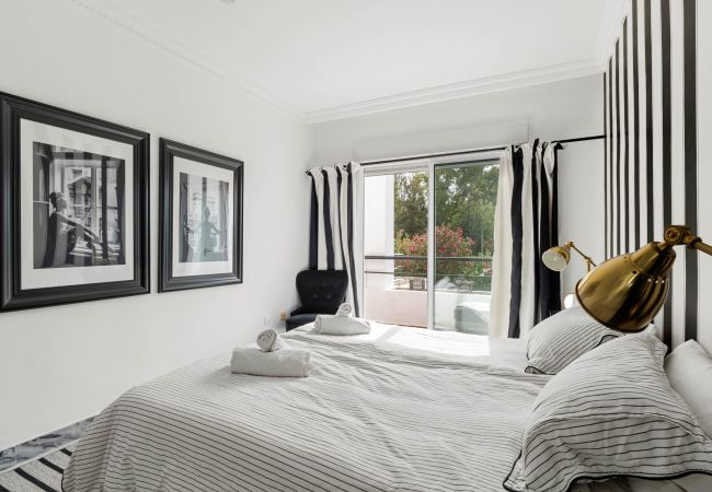 Apartamento en Nueva andalucia - Luminoso apartamento con 2 dormitorios  recientemente reformado Apartamento en Nueva andalucia - Luminoso apartamento con 2 dormitorios  recientemente reformado