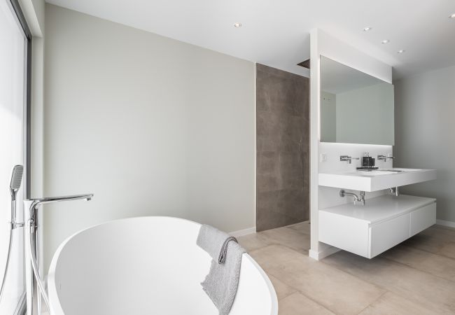 Villa en Marbella - Contemporary Villa within walking distance to the beach Villa en Marbella - Contemporary Villa within walking distance to the beach