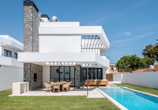 Villa en Marbella - Contemporary Villa within walking distance to the beach Villa en Marbella - Contemporary Villa within walking distance to the beach