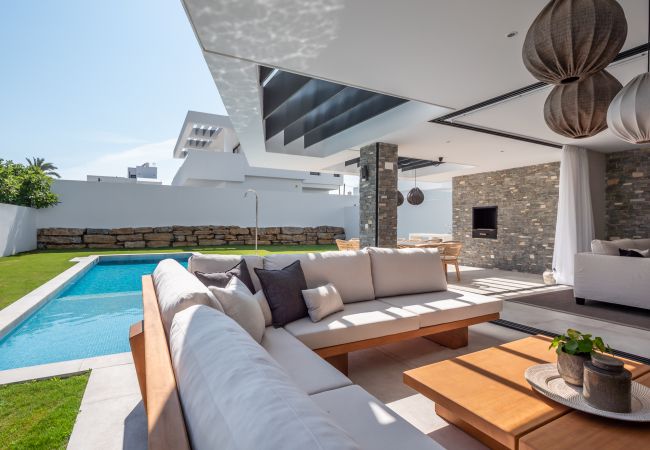 Villa en Marbella - Contemporary Villa within walking distance to the beach Villa en Marbella - Contemporary Villa within walking distance to the beach