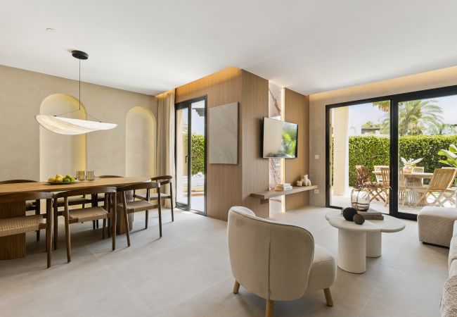 Casa adosada en Marbella - Casa Playa con Piscina Privada Casa adosada en Marbella - Casa Playa con Piscina Privada