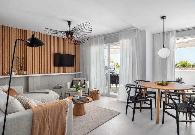 Apartamento en Nueva andalucia - Elegante Residencia Renovada  Apartamento en Nueva andalucia - Elegante Residencia Renovada