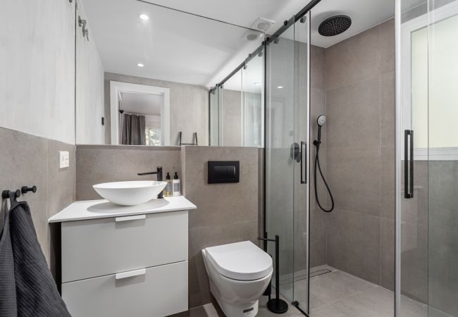 Apartamento en Nueva andalucia - Elegante Residencia Renovada  Apartamento en Nueva andalucia - Elegante Residencia Renovada