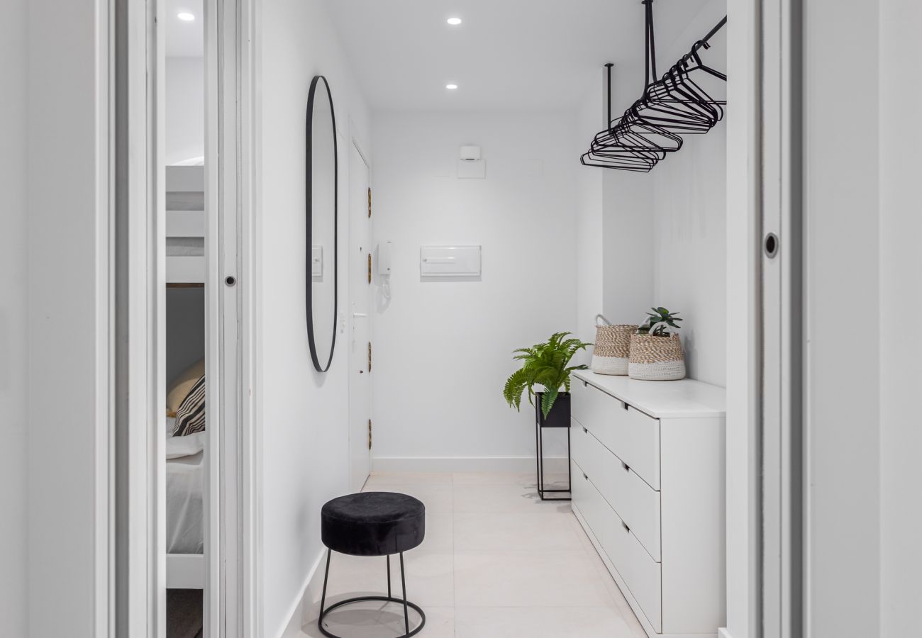 Apartamento en Nueva andalucia - Elegante Residencia Renovada  Apartamento en Nueva andalucia - Elegante Residencia Renovada