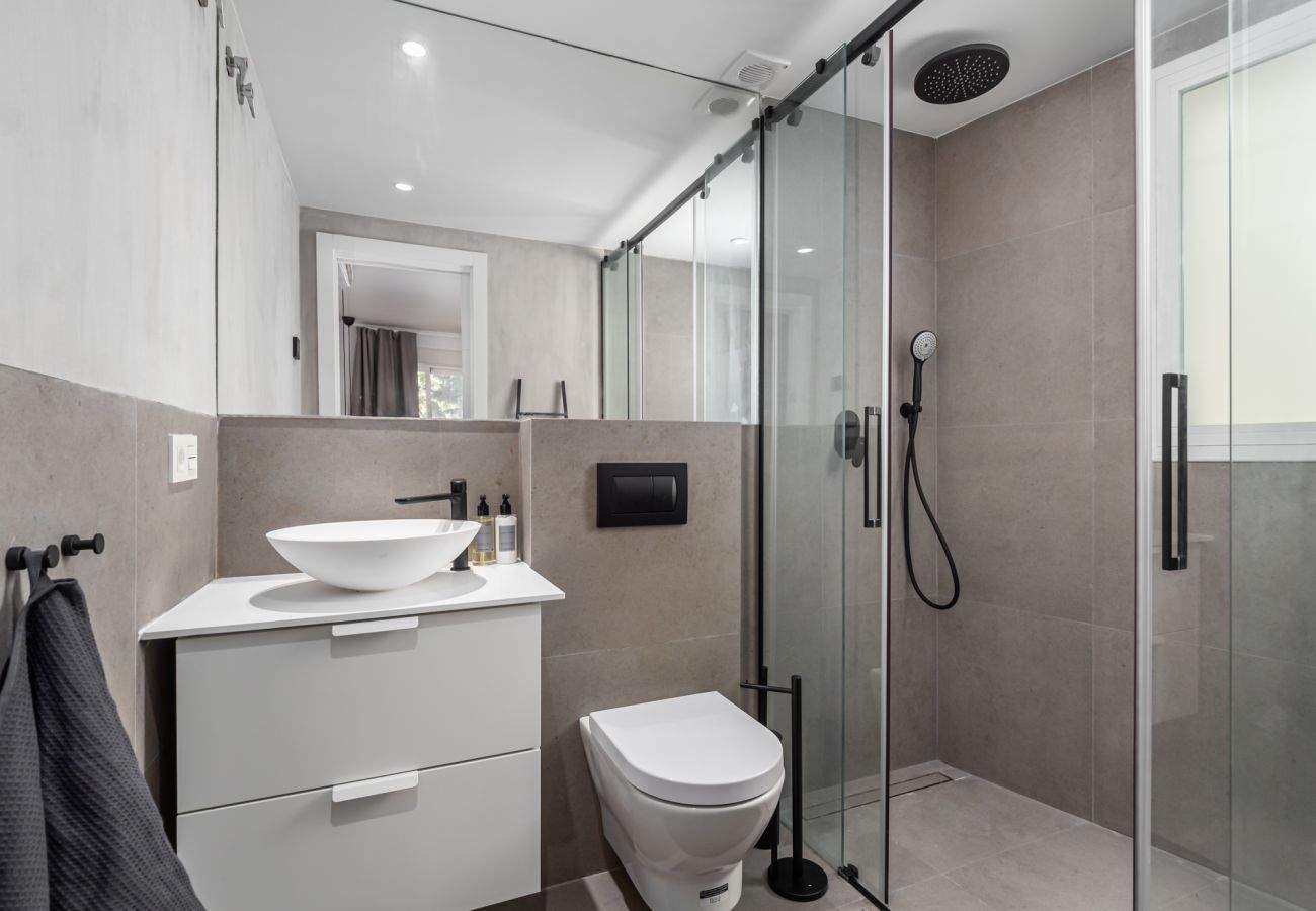 Apartamento en Nueva andalucia - Elegante Residencia Renovada  Apartamento en Nueva andalucia - Elegante Residencia Renovada