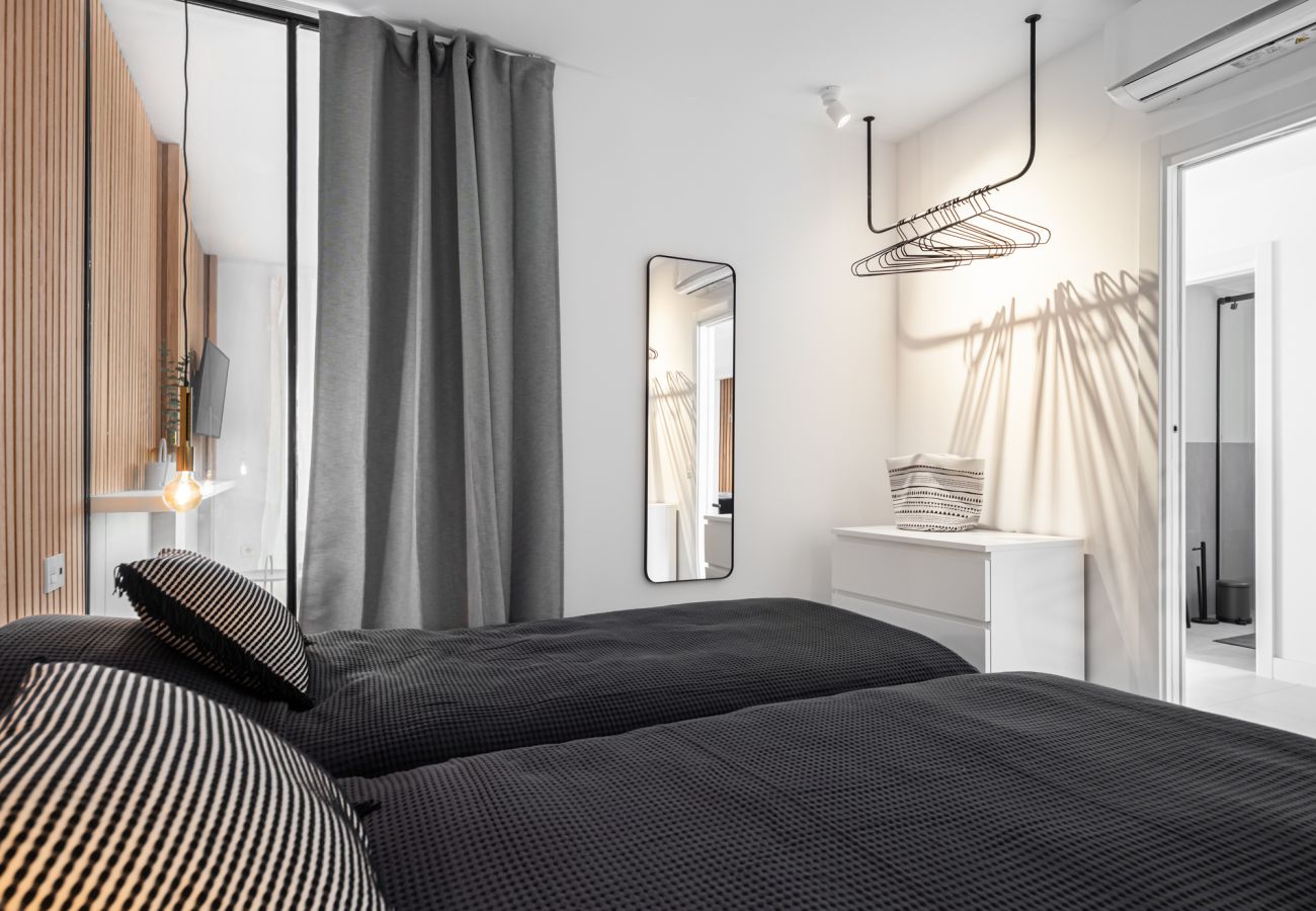 Apartamento en Nueva andalucia - Elegante Residencia Renovada  Apartamento en Nueva andalucia - Elegante Residencia Renovada