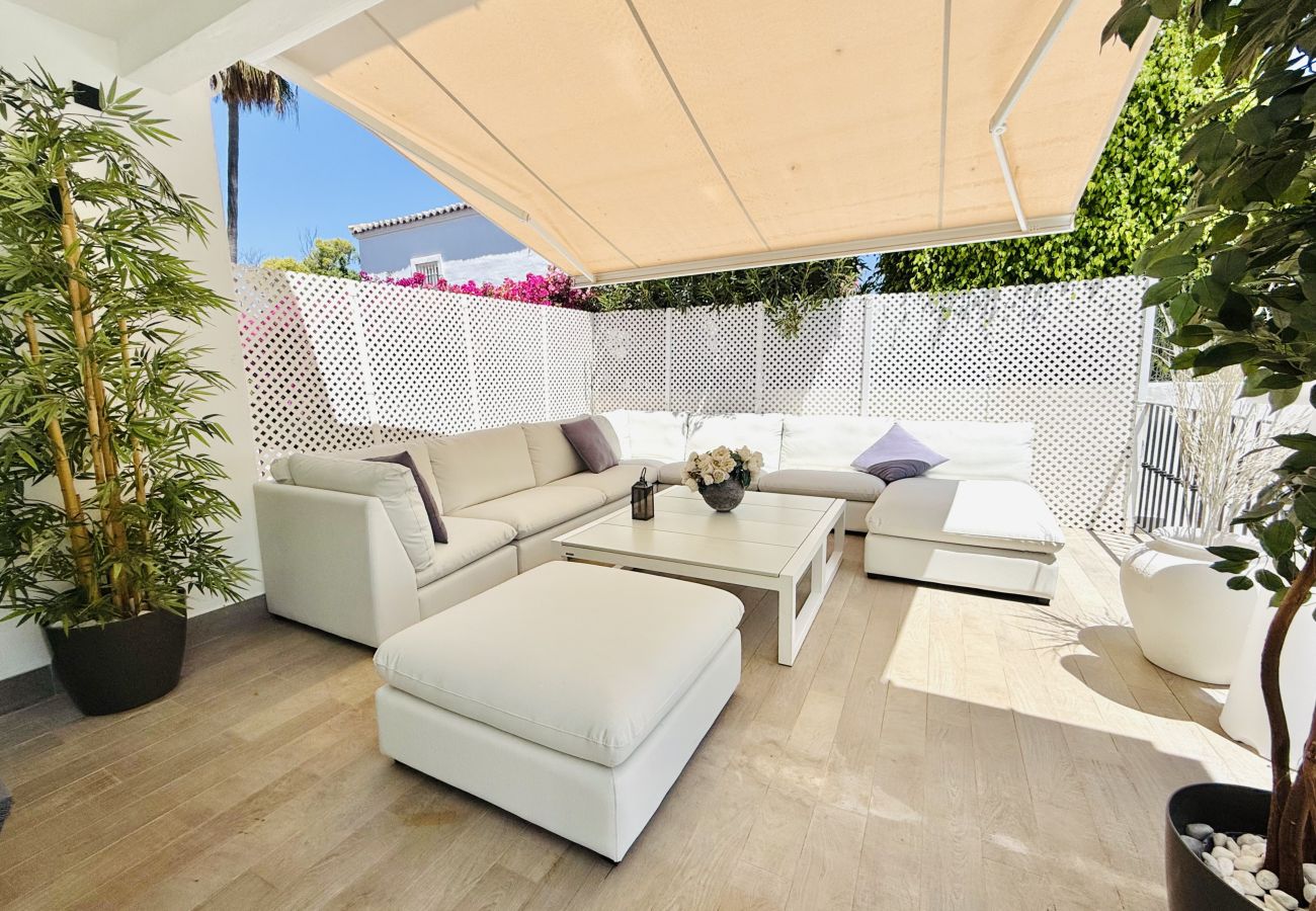 Villa en Marbella - Villa Zacaluca – Lujo Moderno con Encanto Andaluz Villa en Marbella - Villa Zacaluca – Lujo Moderno con Encanto Andaluz