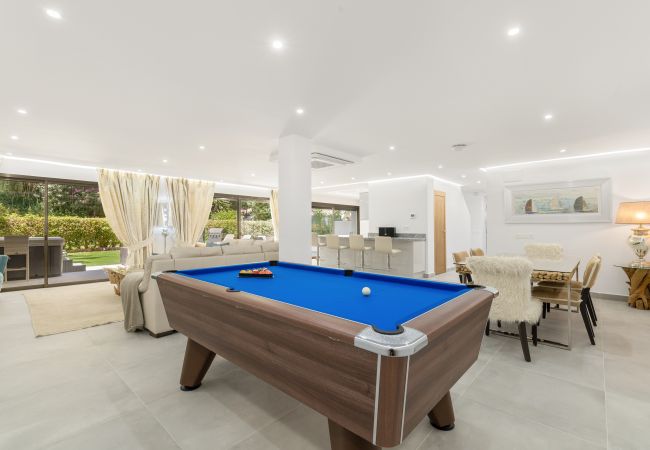  in Marbella - 3 Bedroom at Golden Mile Marbella 