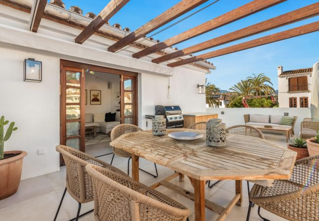 Apartment in Marbella - Amazing 2 Bedroom Penthouse at Golden Mile  Apartment in Marbella - Amazing 2 Bedroom Penthouse at Golden Mile