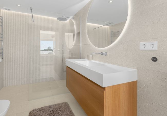 Terraced House in Marbella - 3-Bedroom Townhouse in Aloha  Terraced House in Marbella - 3-Bedroom Townhouse in Aloha
