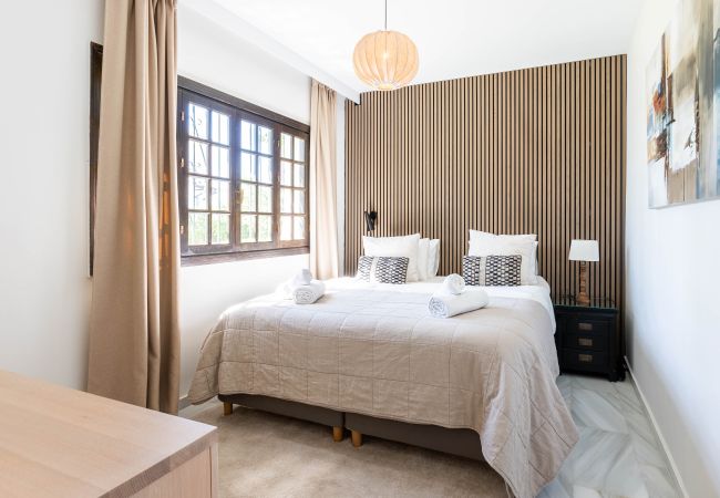  in Marbella - Ground floor newly refurbished 3 bedroom apartment 