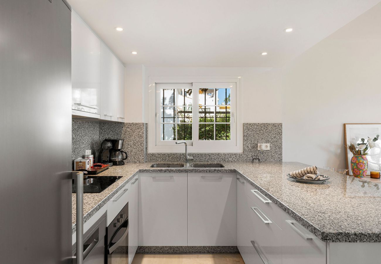 Apartment in Marbella - Ground floor newly refurbished 3 bedroom apartment  Apartment in Marbella - Ground floor newly refurbished 3 bedroom apartment