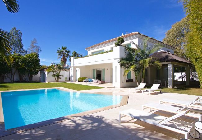Villa/Dettached house in Estepona - Casasola Villa