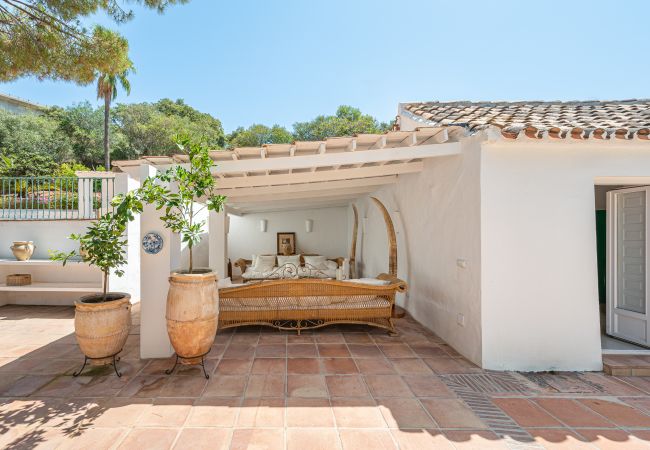 Villa in Marbella - Stunning Country-Style Villa Villa in Marbella - Stunning Country-Style Villa
