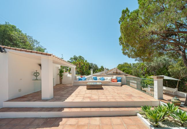 Villa in Marbella - Stunning Country-Style Villa Villa in Marbella - Stunning Country-Style Villa