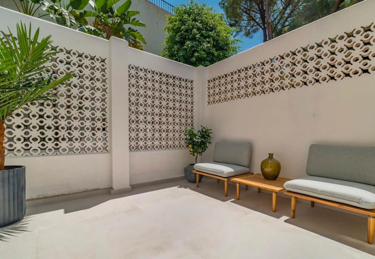 Apartment in Marbella - Fabulous Duplex Apartment in Eagle Village Apartment in Marbella - Fabulous Duplex Apartment in Eagle Village