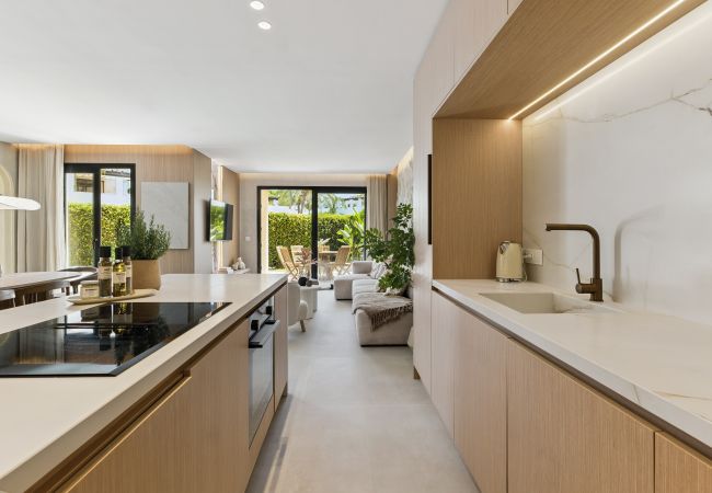 Terraced House in Marbella - Casa Playa with Private Pool Terraced House in Marbella - Casa Playa with Private Pool
