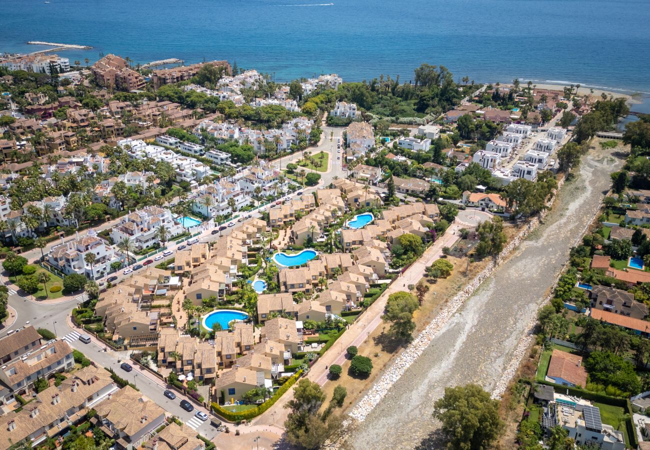 Terraced House in Marbella - Casa Playa with Private Pool Terraced House in Marbella - Casa Playa with Private Pool