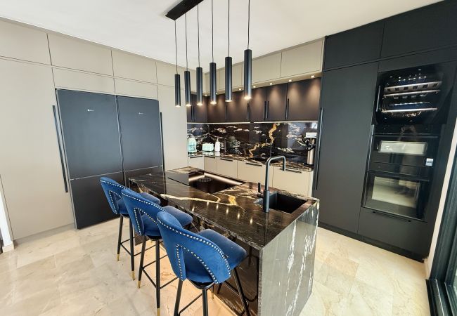 Villa in Marbella - Villa Zacaluca - Modern Luxury with Andalusian Charm Villa in Marbella - Villa Zacaluca - Modern Luxury with Andalusian Charm