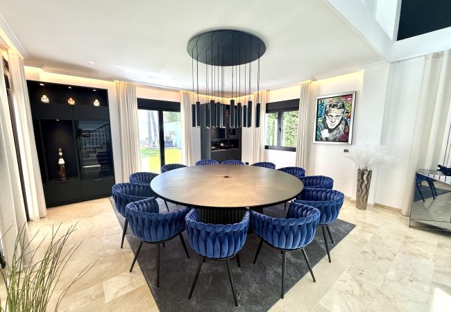Villa in Marbella - Villa Zacaluca - Modern Luxury with Andalusian Charm Villa in Marbella - Villa Zacaluca - Modern Luxury with Andalusian Charm